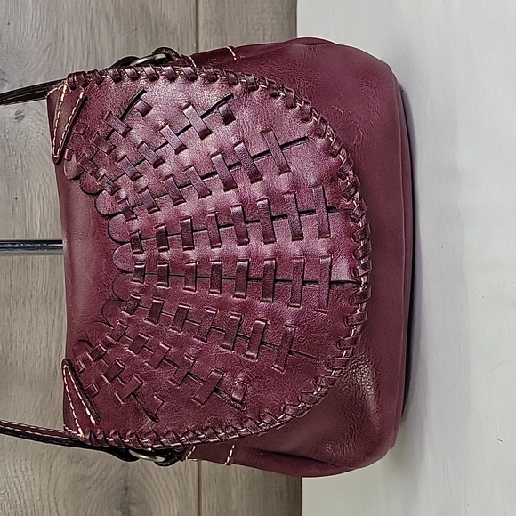 Patricia Nash Purple Leather Flap Front Crossbody Shoulder Bag - Picture 2 of 14